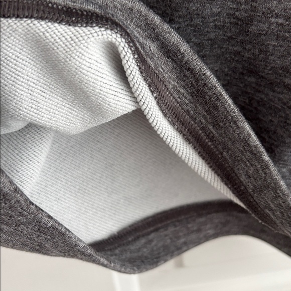 Under Armour Men's Charcoal Athletic Shorts XL - Picture 5 of 7